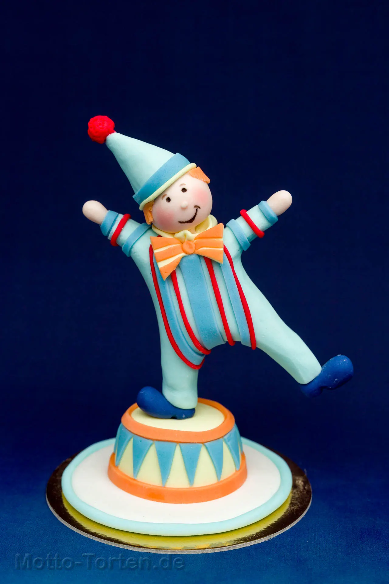 Handmodellierte Clown-Figur aus Fondant
