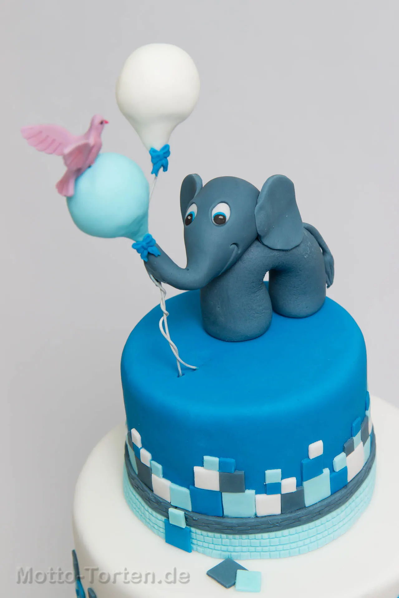 Torte zur Geburt