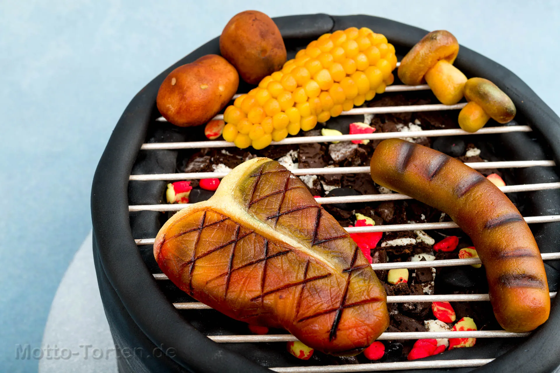 Geburtstagstorte in Form eines Grills – Ansicht 2
