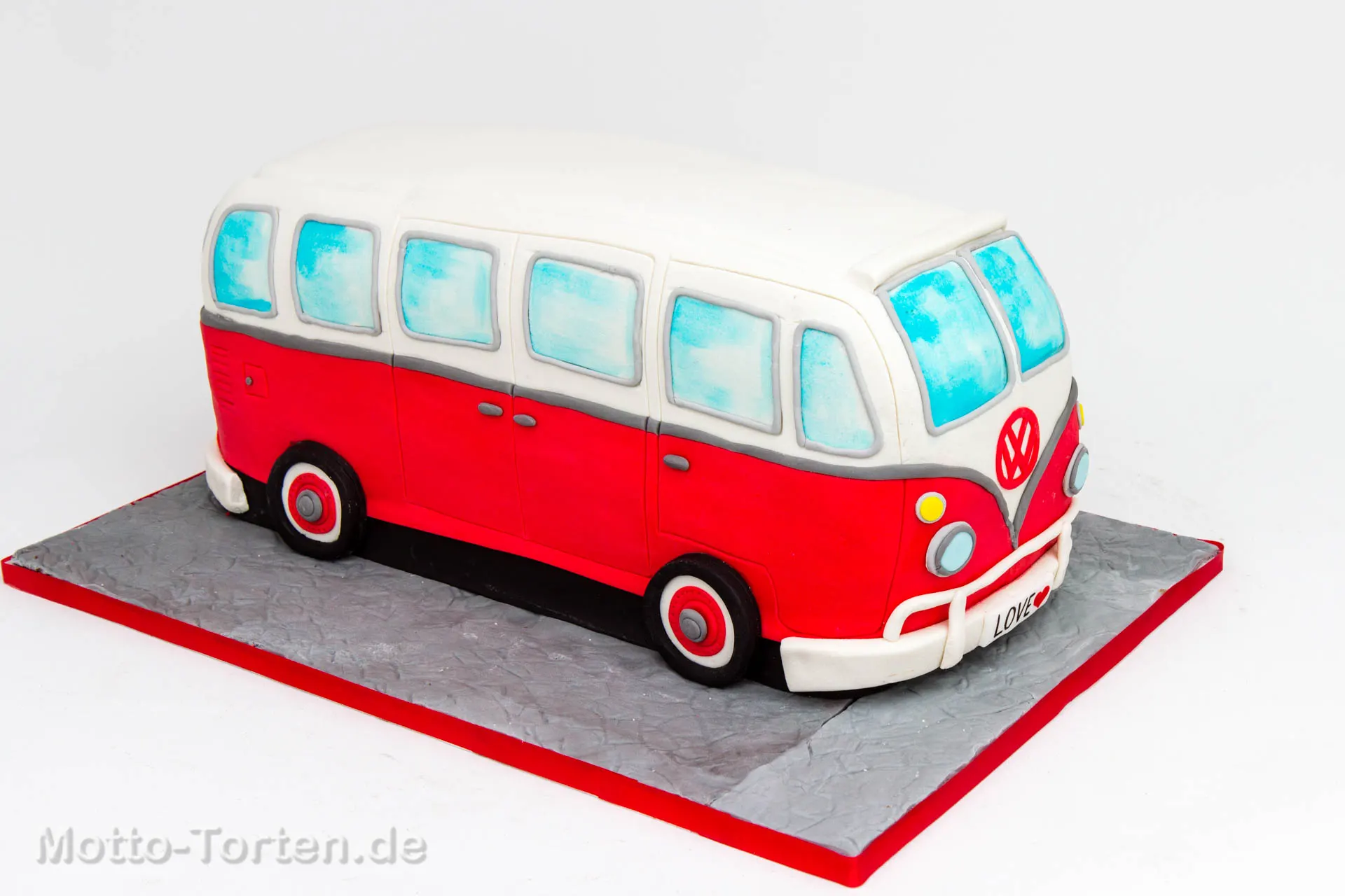 Bus Fondanttorte