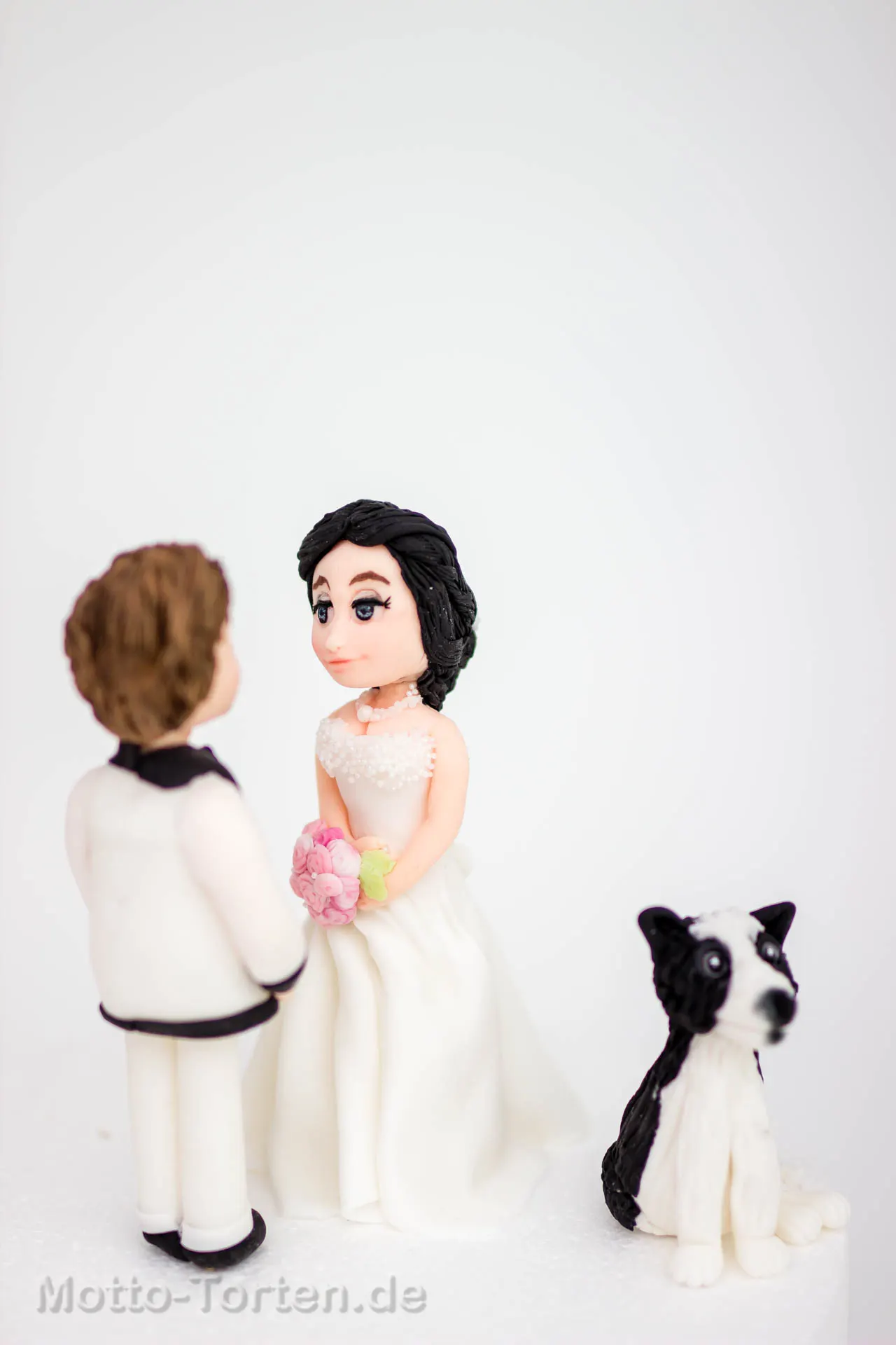 Brautpaar aus Fondant modelliert