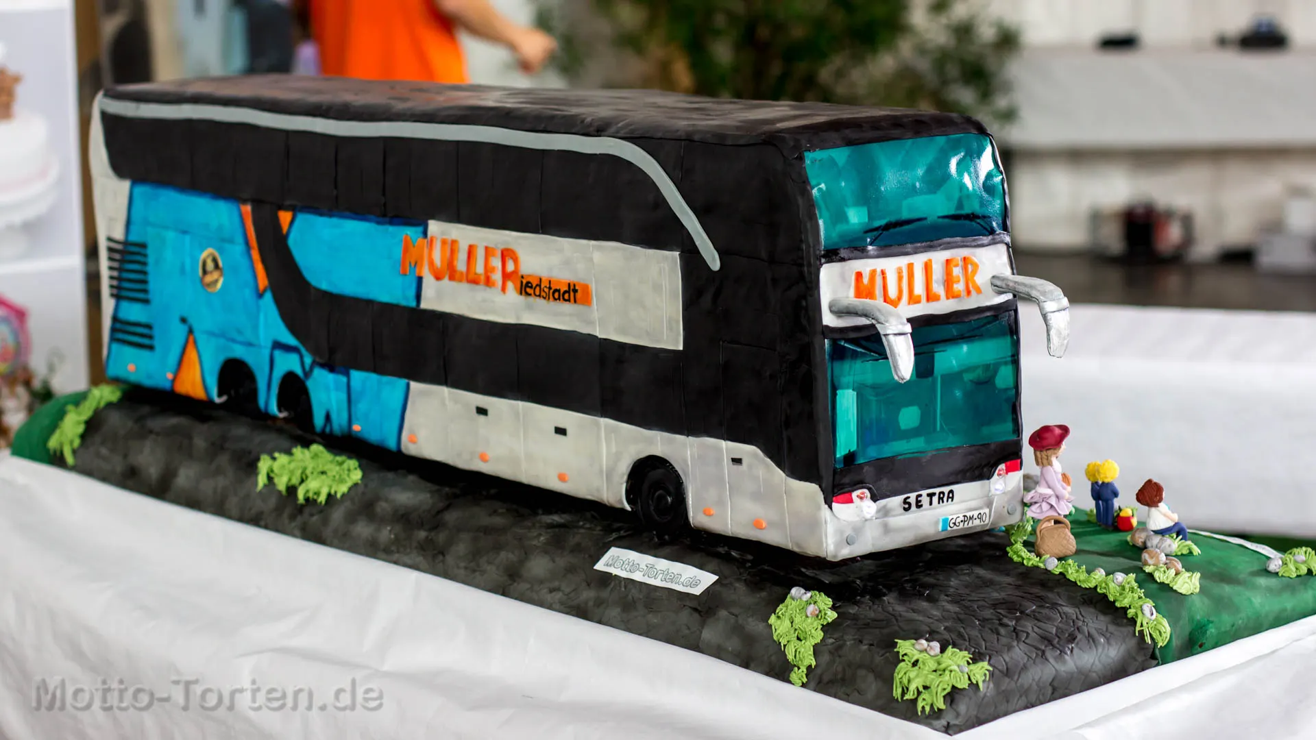 Torte Reisebus