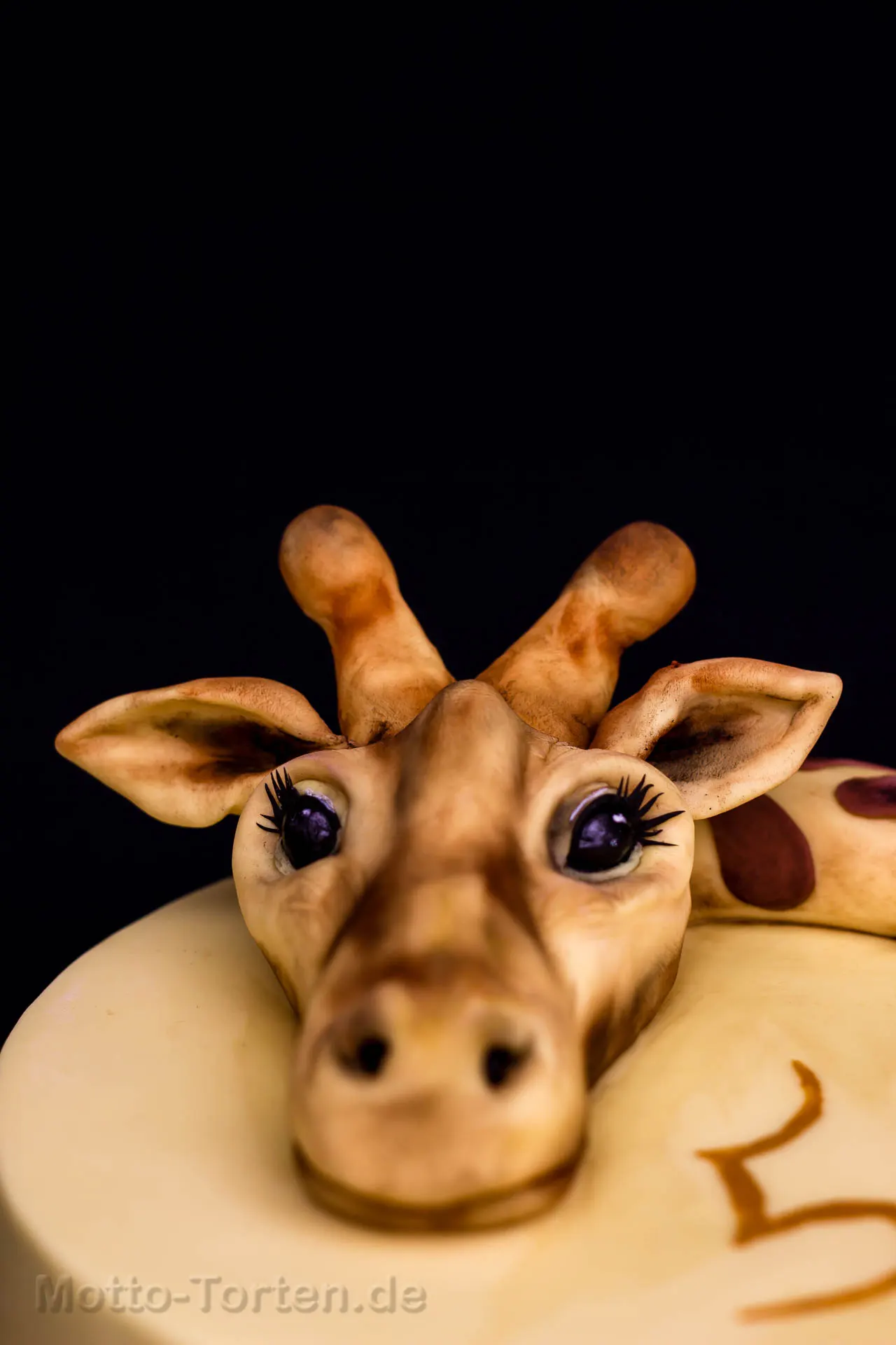 Giraffe modellieren aus Fodant