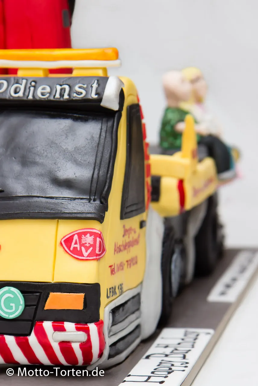 Motivtorte Auto LKW