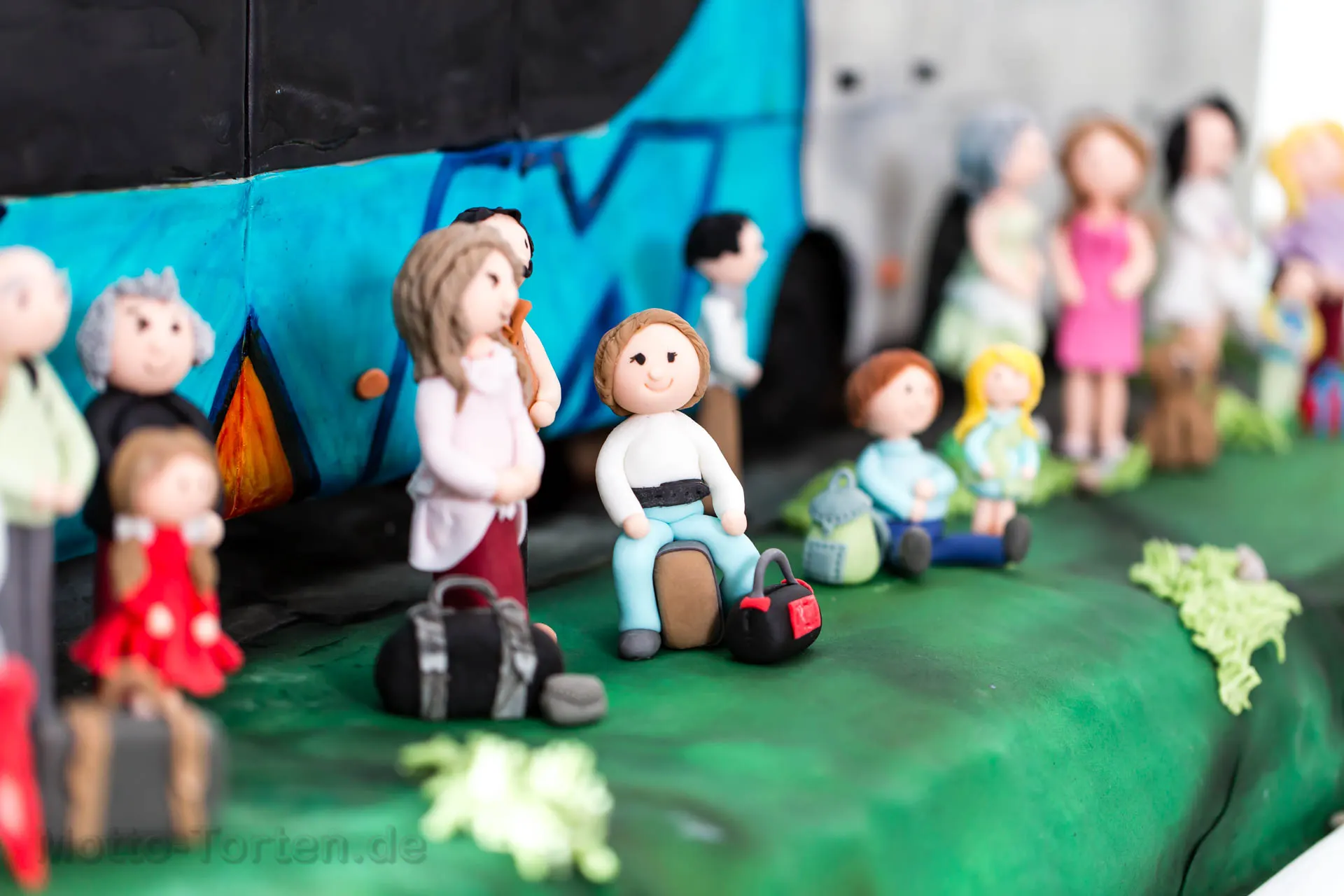 Figuren aus Fondant modelliert