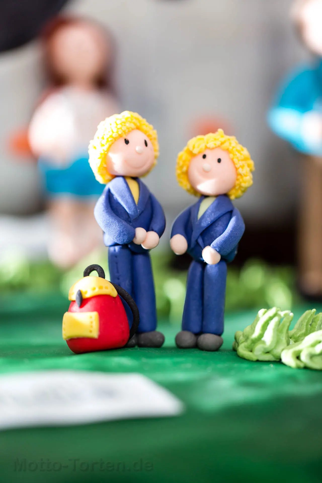 Zwillinge aus Fondant modelliert