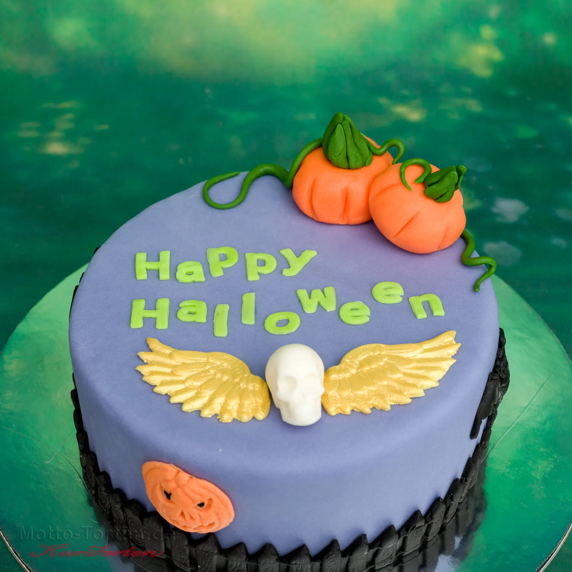Fondanttorten Basiskurs – Kursarbeit 8