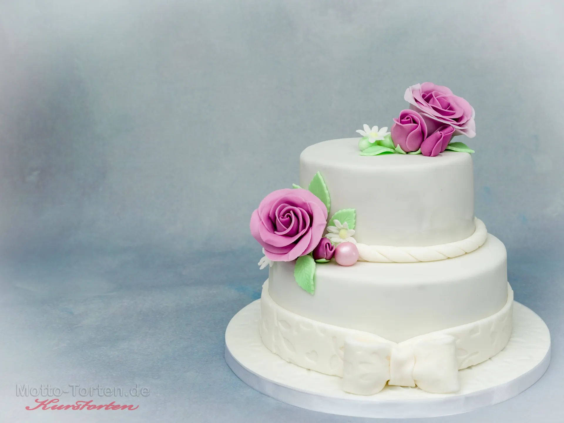 Mehrstöckige Hochzeitstorte aus dem Hochzeitstortenkurs