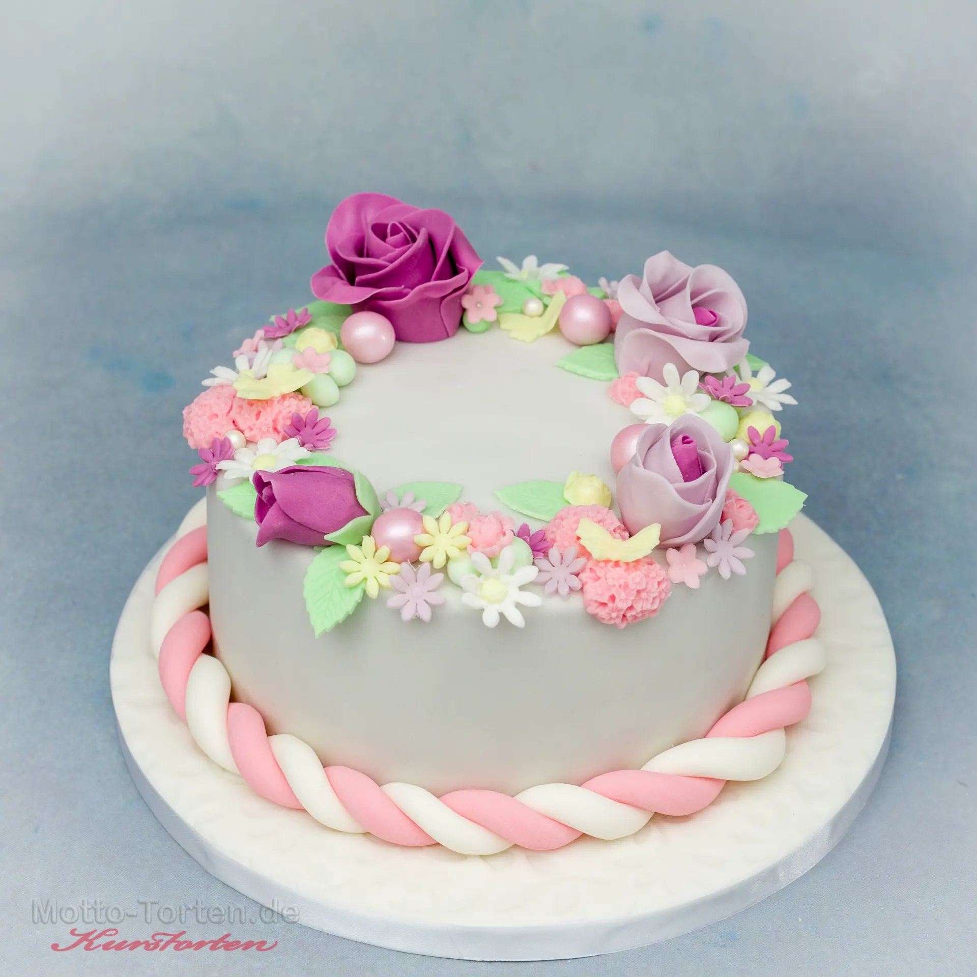 Hochzeitstortenkurs – Kursarbeit 7